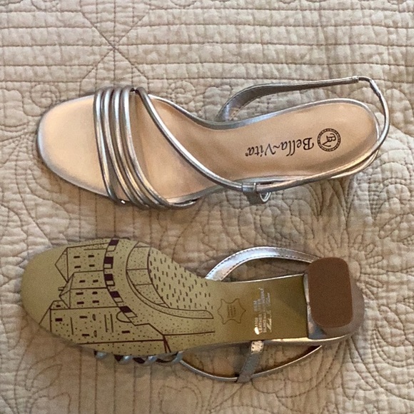 Bella-Vita dress shoes - Picture 2 of 3